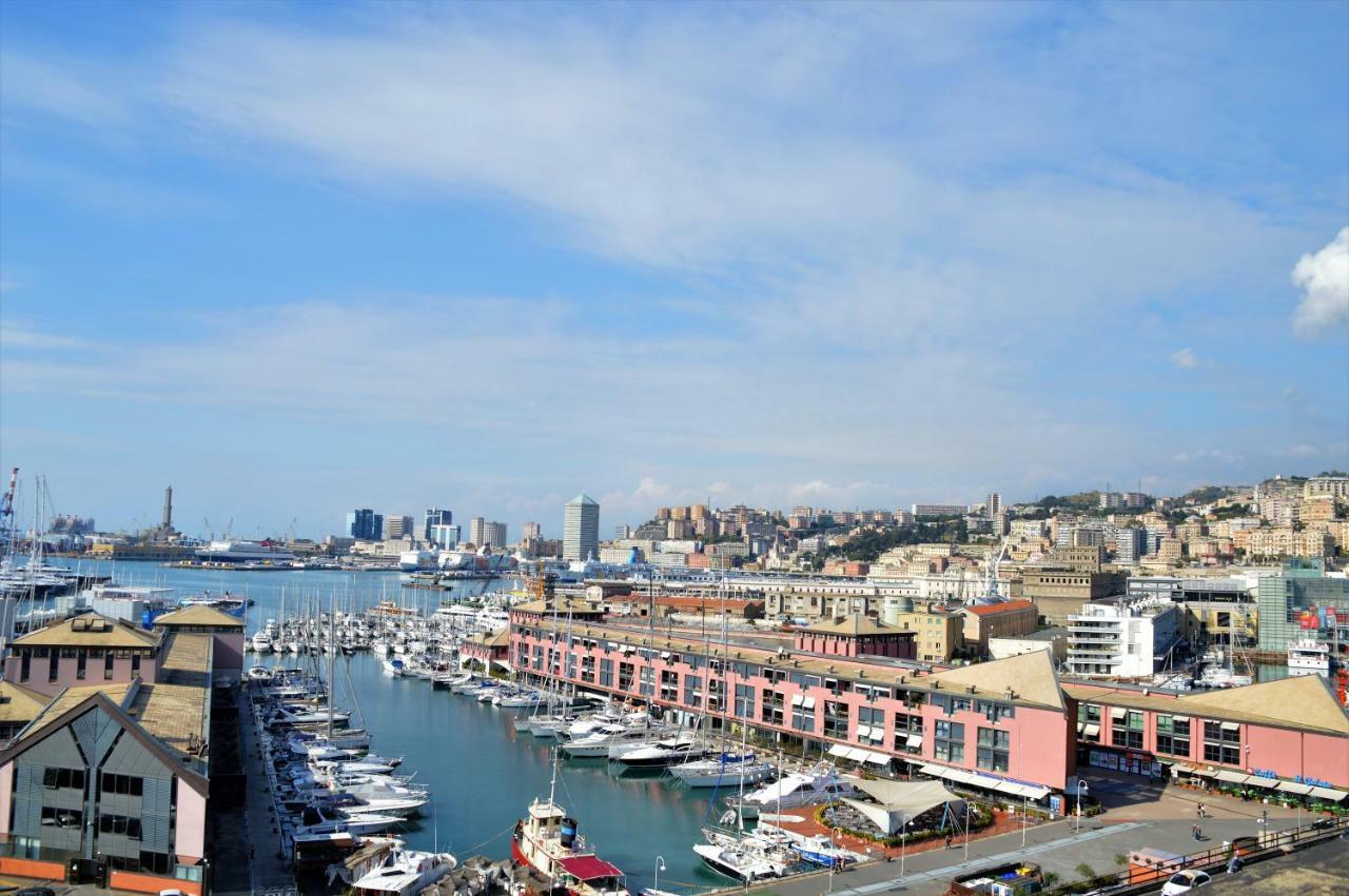 Sunflower Apartment With Private Terrace And Lift جنوة المظهر الخارجي الصورة