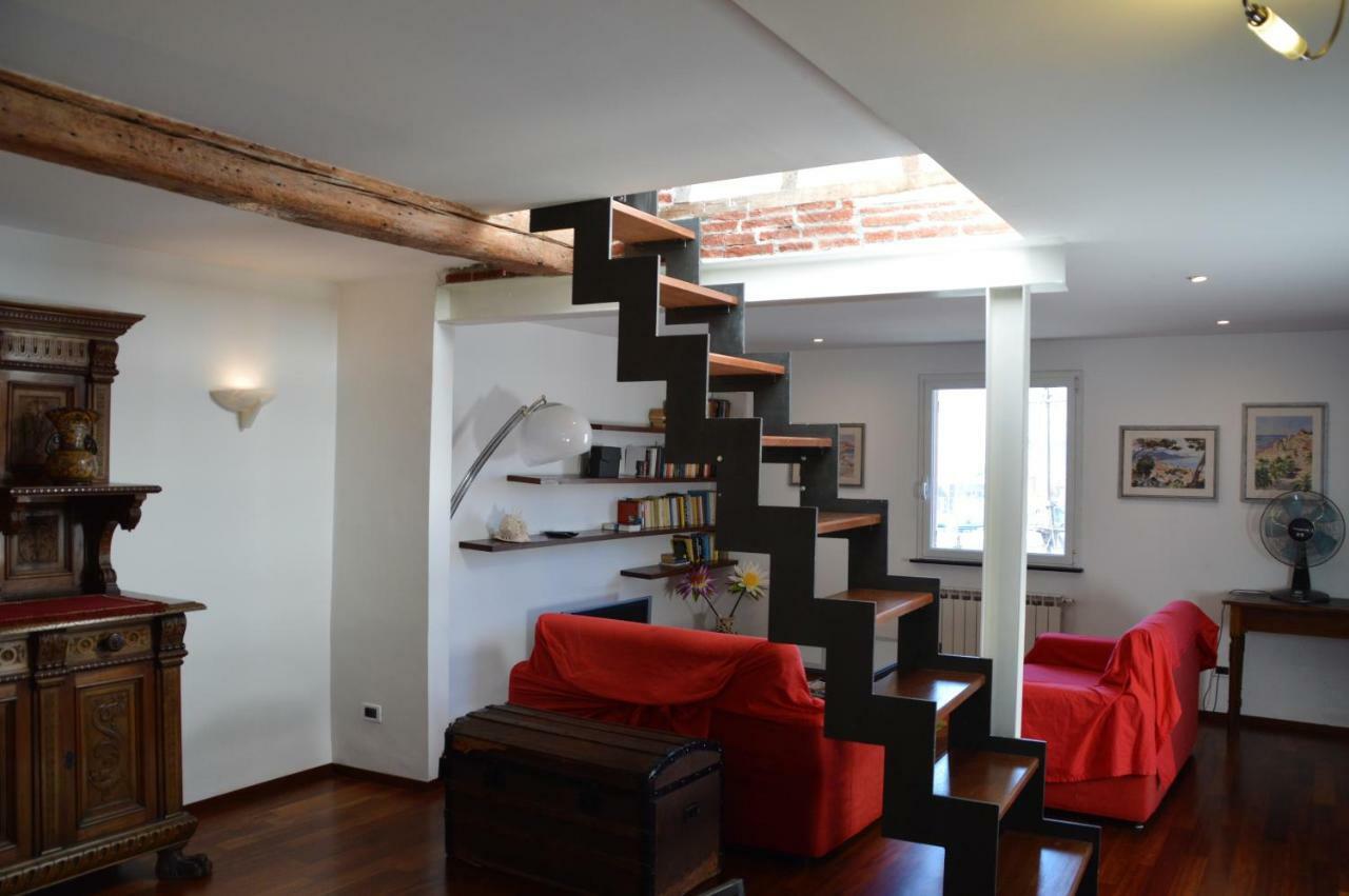 Sunflower Apartment With Private Terrace And Lift جنوة المظهر الخارجي الصورة